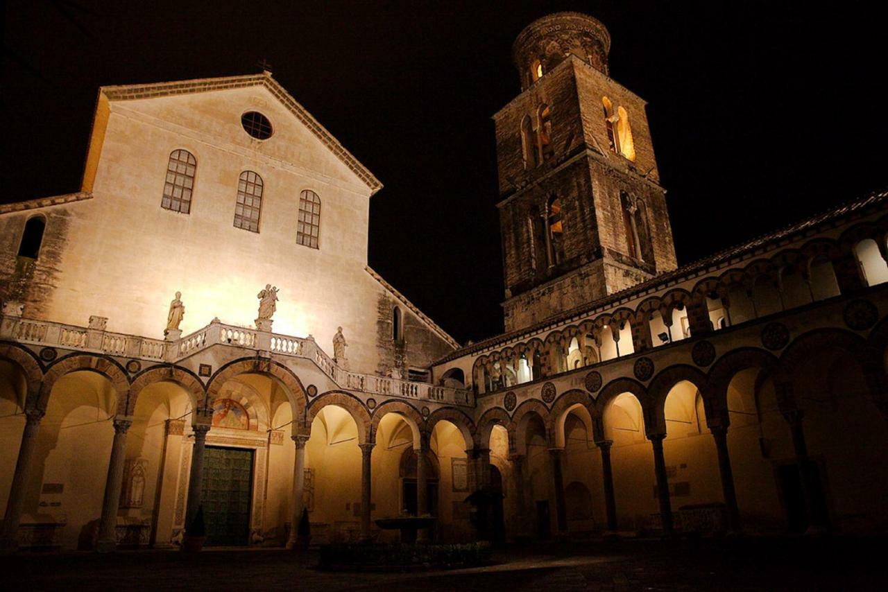 Le 13 Fontane Salerno Exterior foto